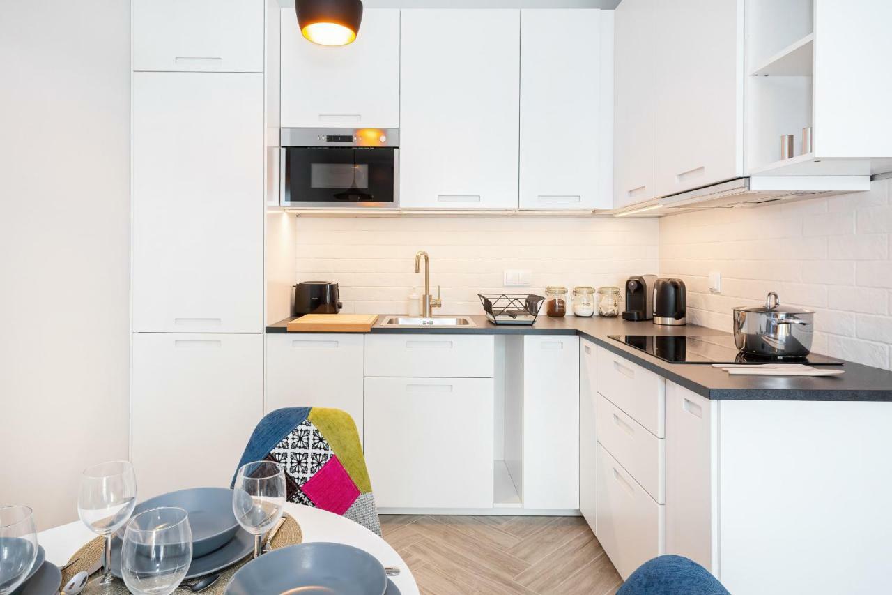 Apartments Rondo Wiatraczna By Noclegi Renters Варшава Екстер'єр фото