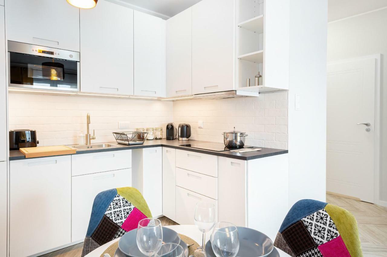 Apartments Rondo Wiatraczna By Noclegi Renters Варшава Екстер'єр фото